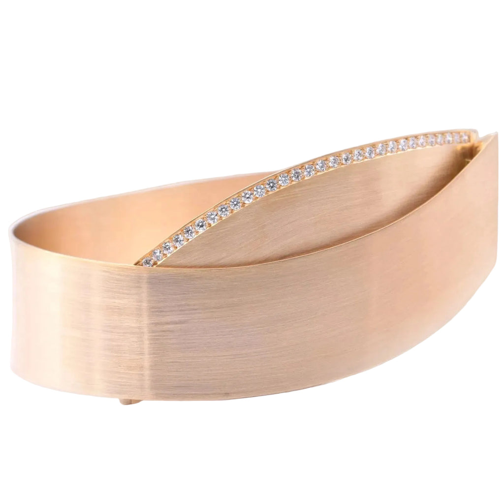 Isabelle Fa Klapp Armreif mit Diamanten in 750er / 18 Kt. GG - Größe: M